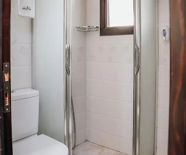 Mandalin Bed & Breakfast 3*